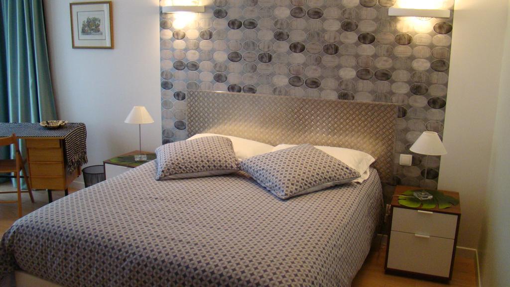 La Passacaille Bed & Breakfast Grosrouvre Eksteriør bilde